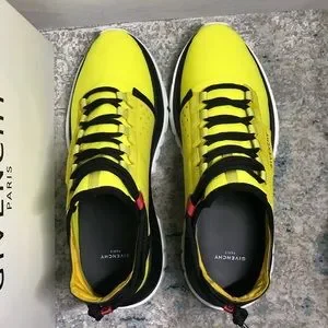Givenchy | Shoes | Givenchy Specture Runner Low Yellow  display picture 2
